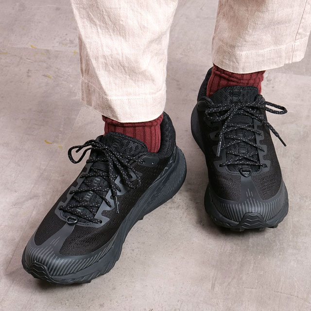 メレル MERRELL メンズ スニーカー アジリティー ピーク5 J068045 M AGILITY PEAK 5 靴 トレイルランニングシューズ BLACK BLACK 黒 ブラック系 正規取扱店 | MERRELL | 06