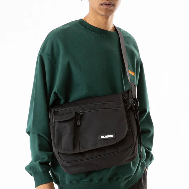 XLARGE エクストララージ マルチポケットショルダーバッグ