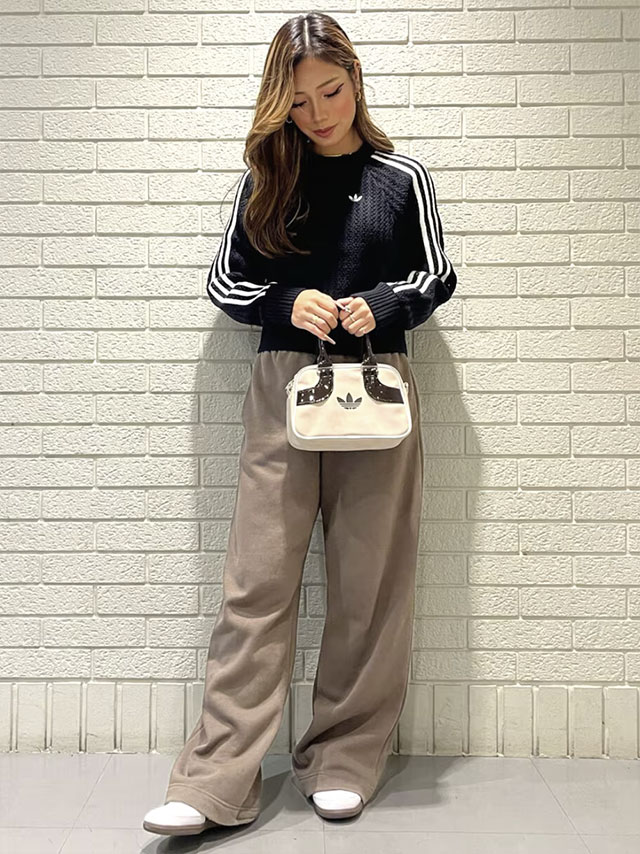 アディダス オリジナルス adidas Originals スニーカー サンバ OG BSZ08 B75806 SAMBA OG フットウェアホワイト コアブラック クリアグラナイト 正規取扱店 | adidas Originals | 11