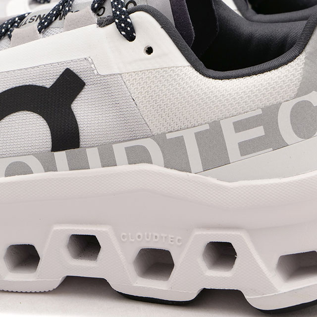 On Cloudmonsterシューズ US10 ホワイト/グレー Women's Cloudmonster | White & Grey | On Japan