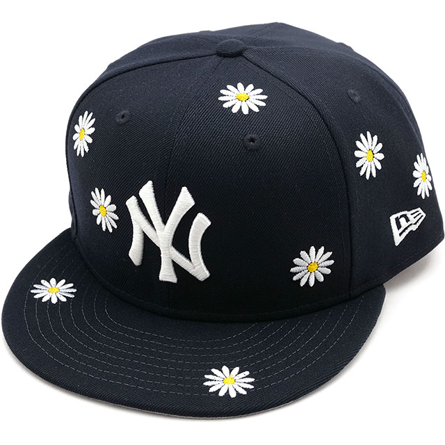 ニューエラ NEWERA キャップ ニューヨーク・ヤンキース 14109889 SS24 59FIFTY FLOWER EMBROIDERY メンズ・レディース 帽子 花柄 モノグラム刺繍 ネイビー｜mischief