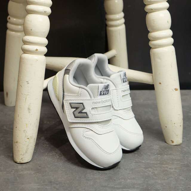 New Balance 12.0〜16.5cm ニューバランス NEWBALANCE