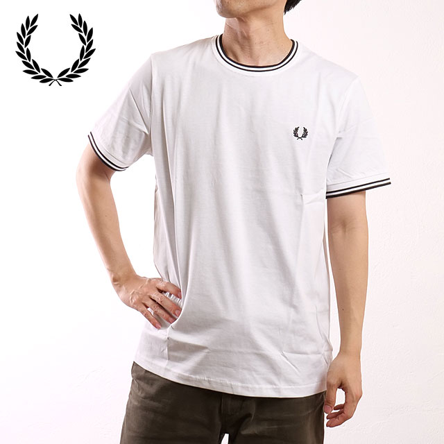 ◎状態良好【FRED PERRY】半袖シャツ/刺繍ロゴ/ライトブルー/M相当 FredPerryフレッドペリー】ポロシャツ 水色ライトブルー 刺繍ロゴ L