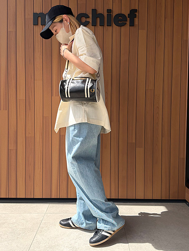 FRED PERRY（フレッドペリー） クラシックミニバレルバッグ L9256-D57