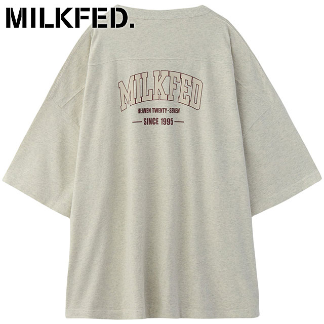コラボ ミルクフェド MILKFED. チャンピオン カレッジロゴ ビッグフットボールTシャツ 103252011002 SU25 MILKFED.×CHAMPION 半袖Tシャツ OATMEAL 正規取扱店