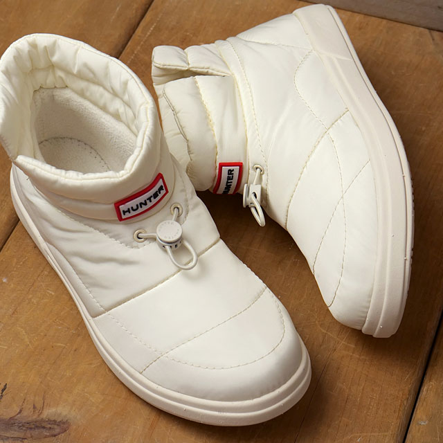 返品送料無料 ハンター HUNTER インアウト コージーパフサイドベントブーティー UFS7112WWU-SHW FW25 IN OUT COSY PUFF SIDE VENT BOOTIE WHITE 正規取扱店 | HUNTER | 01