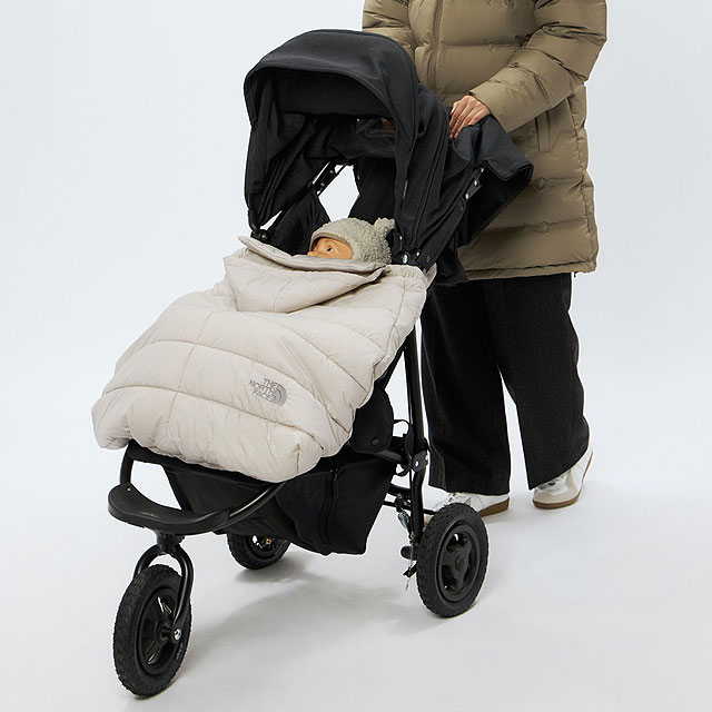 ノースフェイス　シェルブランケット　美品　ブラック　抱っこケープ THE NORTH FACE】シェルブランケット Baby Shell Blanket (THE