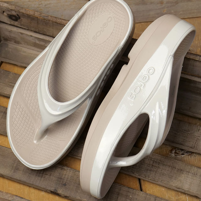【OOFOS】疲労軽減機能付きリカバリーサンダル 関税込み ウーフォス OOFOS OOFOS/ウーフォス OOAHH /ウーアー リカバリー