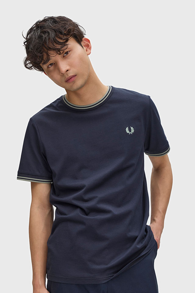 FRED PERRY（フレッドペリー） メンズ ツインティップド Tシャツ