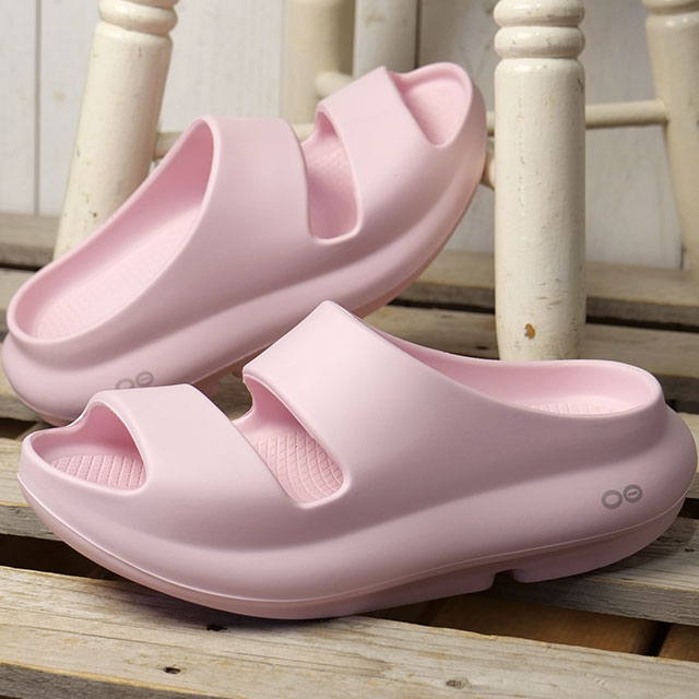 OOFOS（ウーフォス） 6か月保証 リカバリーサンダル レディース