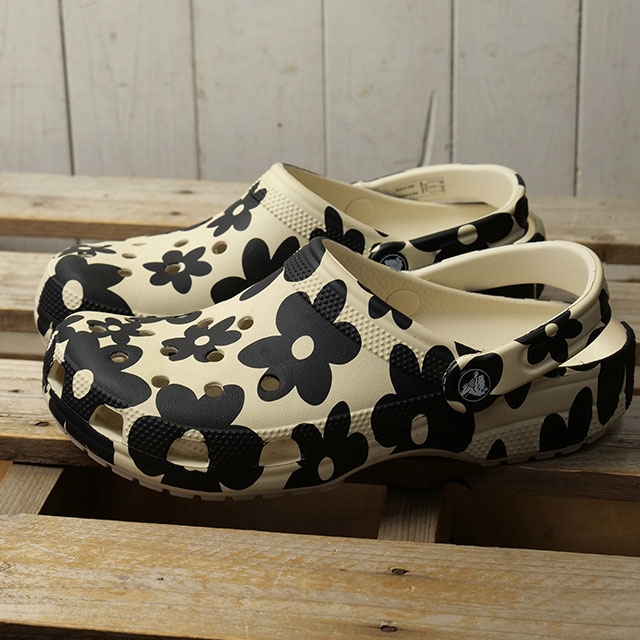 crocs（クロックス） サンダル クラシック ポップペタルス クロッグ