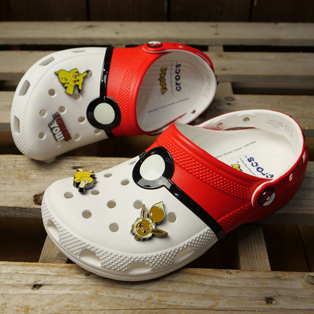 クロックス crocs サンダル キッズ ポケモン ポケボール クラシック クロッグ [213596-90H FW26] Pokemon Poke Ball Classic Clog コラボ マルチ 正規取扱店 | crocs | 01