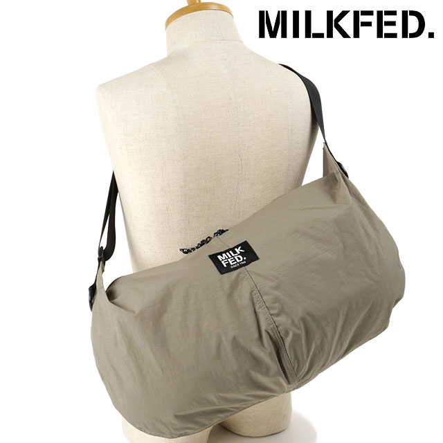 MILKFED. ミルクフェド ハーフムーン ショルダーバッグ