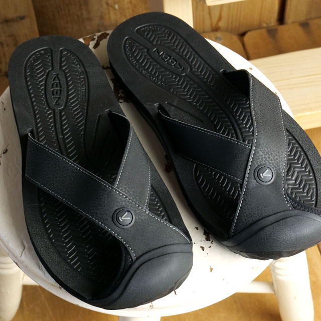 キーン KEEN サンダル バルベイドス　ティージー 1029155 SS25 M BARBADOS TG メンズ 靴 ビーチサンダル トングサンダル BLACK STEEL-GREY ブラック 正規取扱店 | KEEN | 01