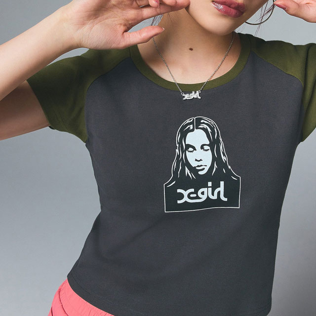 エックスガール X-girl フェイス ラグランショートスリーブ ベビーTシャツ 105252011001 SU25 トップス 半袖 xgirl BEIGE ベージュ  正規取扱店 X-girl エックスガール フェイス ラグランショートスリーブ