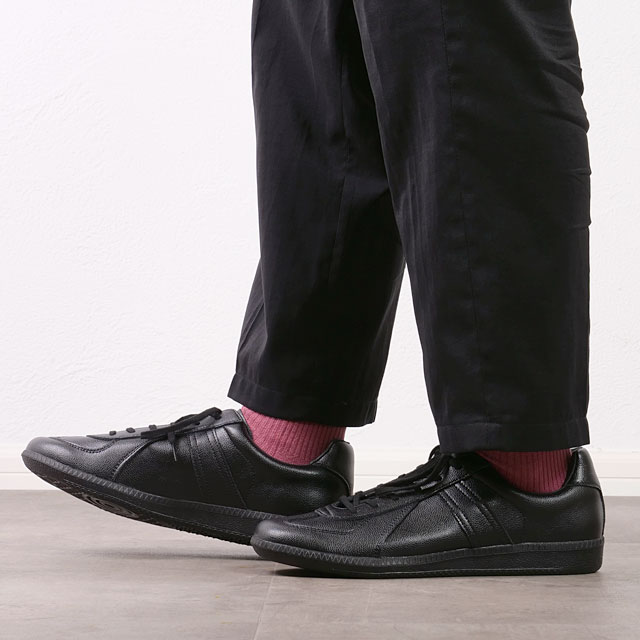 ジャーマントレーナー GERMAN TRAINER スニーカー ミリタリーシューズ 42500 FW25 GERMAN TRAINER REPRODUCTED EDITION MODEL 店舗限定 BLACK 正規取扱店 | GERMAN TRAINER | 01