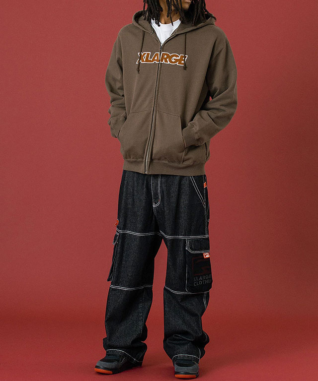 エクストララージ XLARGE フーデッドスウェットシャツ 101254012012 FW25 STANDARD LOGO ZIP UP HOODED SWEATSHIRT メンズ ブラウン 正規取扱店 | XLARGE | 04