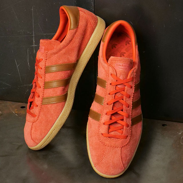 adidas スニーカー（adidas）（色：オレンジ系）のおすすめ人気商品