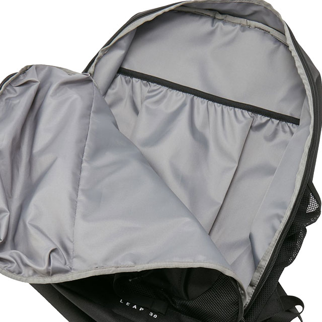 THE NORTH FACE（ザ ノースフェイス） リュックサック リープ30
