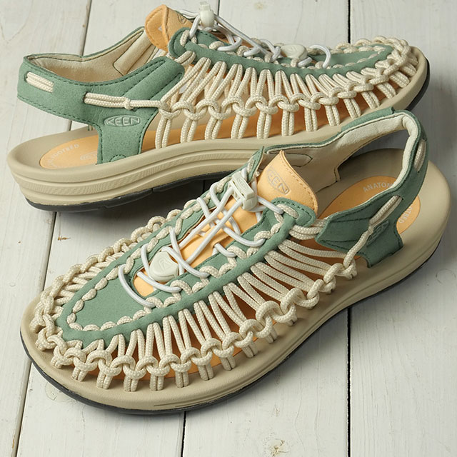 キーン KEEN サンダル レディース ユニーク 1032190 SS26 W UNEEK キャンプ アウトドア タウン トラベル シューズ LILY-PAD PEACH-FUZZ 正規取扱店の画像