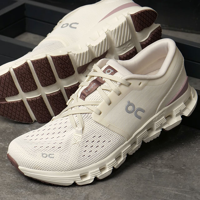 オン On スニーカー ウィメンズ クラウド エックス 4 3WE30074740 SS26 Cloud X 4 レディース トレーニングシューズ アーバンホワイト Ivory Heron 正規取扱店 | On | 01