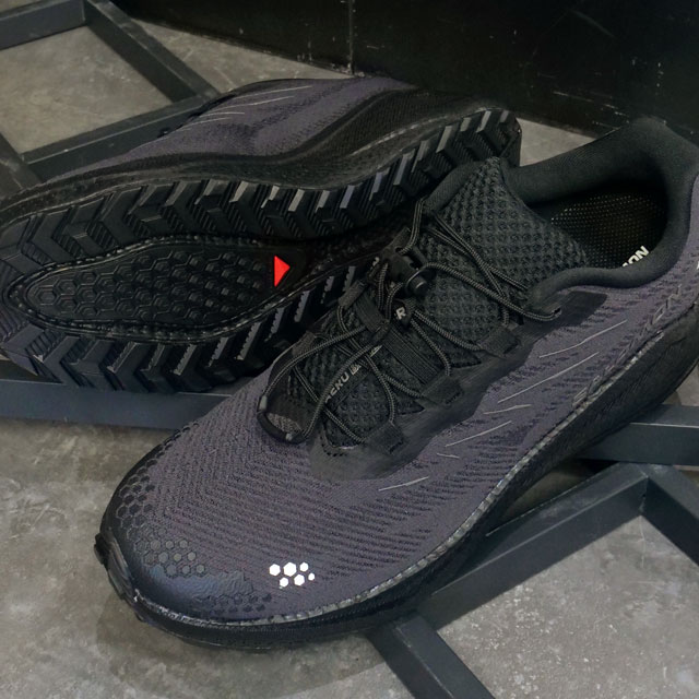 サロモン SALOMON スニーカー メンズ エアロ ブレイズ 4 グラベル L45400000 AERO BLAZE 4 GRVL トレランシューズ 軽量 CLOUDBURST 正規取扱店 | SALOMON | 01