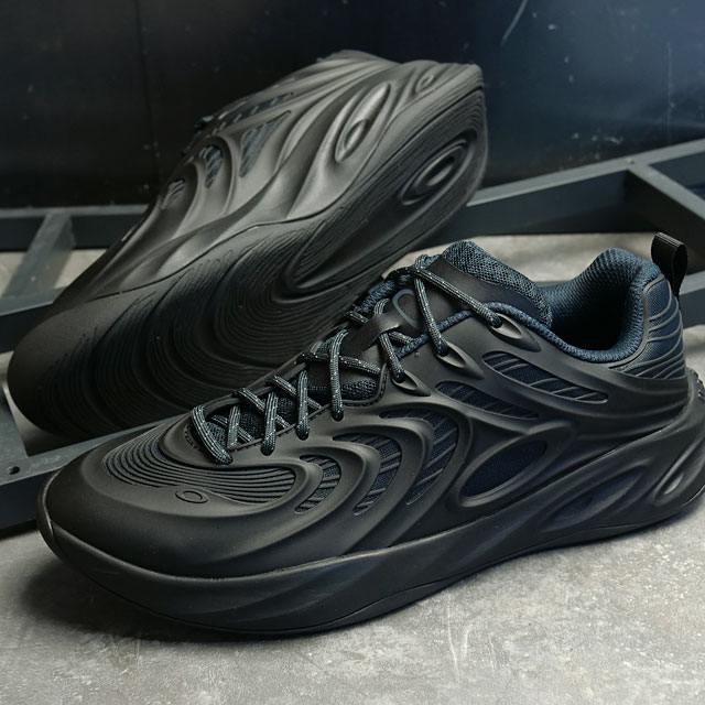 オークリー OAKLEY スニーカー メンズ オークリー ストライク FOF100703 OAKLEY STRIKE ブラック トレーニングシューズ スポーツ 軽量 PITCH-BLACK 正規取扱店 | OAKLEY | 01