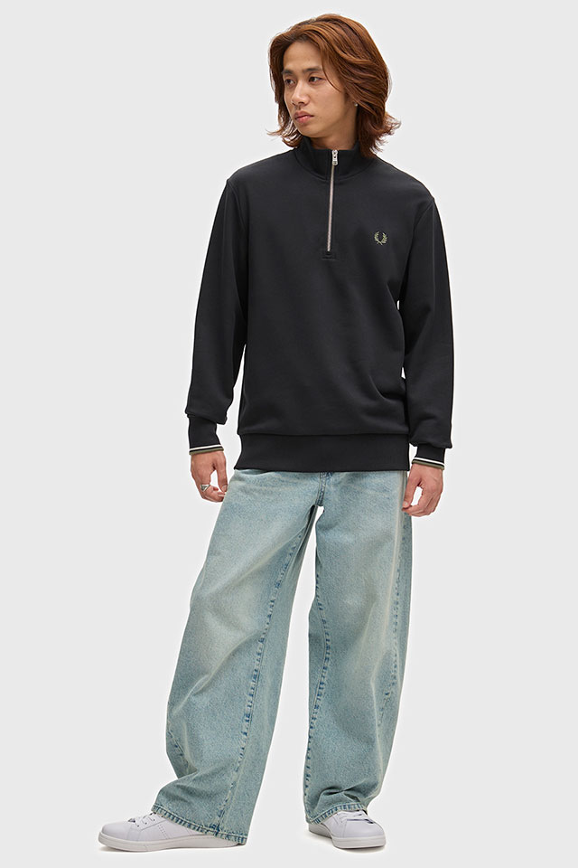 フレッドペリー FRED PERRY メンズ ハーフジップ スウェットシャツ M3574-W54 HALF ZIP SWEATSHIRT 裏毛 コットン カジュアル 黒 BLK ECR LRLWGREN 正規取扱店 | FRED PERRY | 01