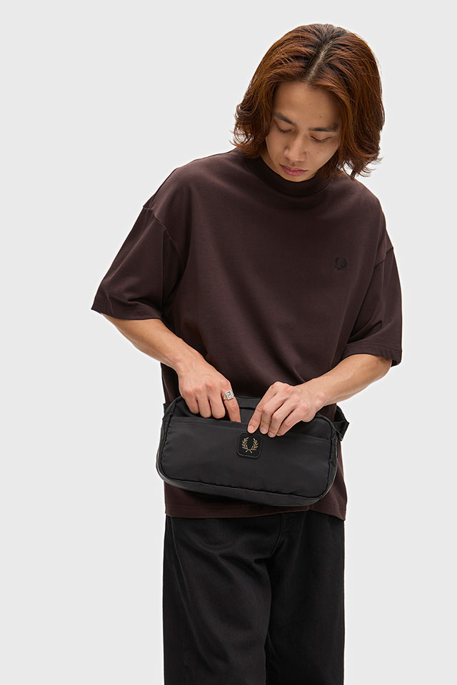フレッドペリー FRED PERRY クリンクル ナイロンクロスボディ L3340-102 CRINKLE NYLON CROSSBODY メンズ レディース 鞄 ショルダーバッグ 軽量 正規取扱店 | FRED PERRY | 06