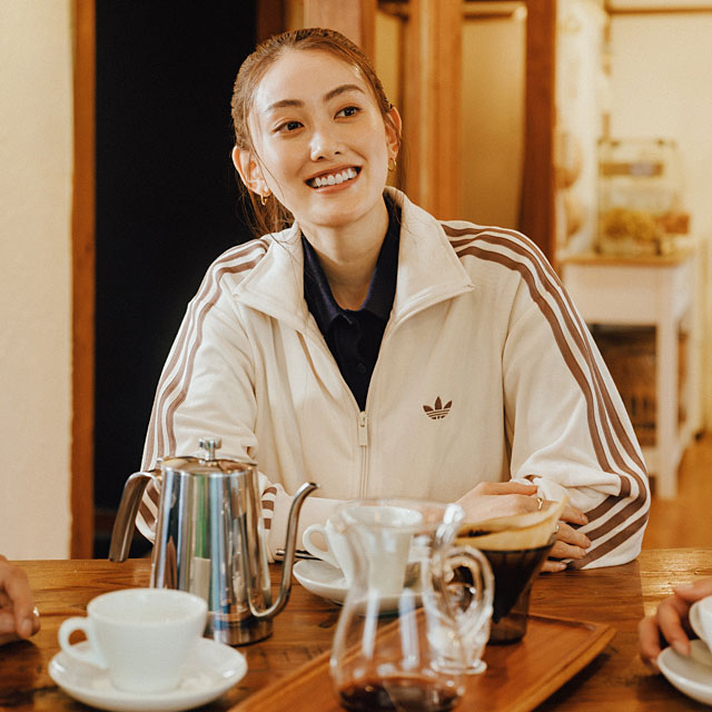 アディダス オリジナルス adidas Originals ファイヤーバード ベロア トラックトップ [LC8073 ZQ134 FW26SPOT] 日本限定 ワンダーホワイト 正規取扱店 | adidas Originals | 04