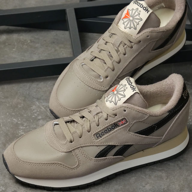 リーボック Reebok スニーカー クラシックレザー 100239552 FW25 CLASSIC LEATHER レディース 靴 ローカット レザーシューズ GREY BLACK RED 正規取扱店 | Reebok | 01
