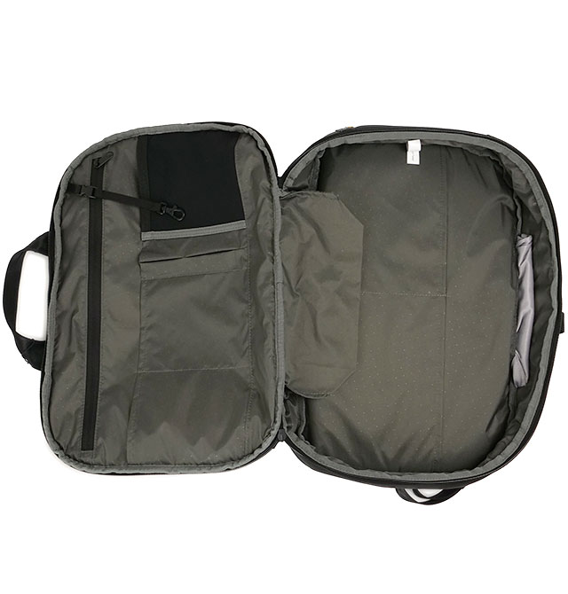 インケース Incase トラックス 2WAYブリーフ 137253053002 Tracks Two-Way Brief 鞄 バックパック ビジネスバッグ AirTag収納 Black 正規取扱店 | incase | 03