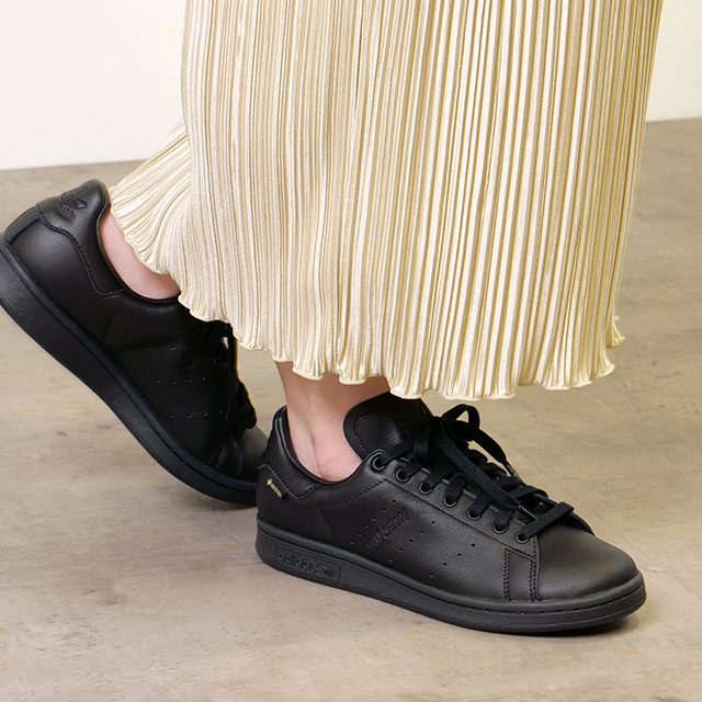 週末限定大幅値下げ！adidasスタンスミスLUX本革23㎝日本正規品ほぼ未使用 アディダス スタンスミス Lux / Stan Smith Lux - ホワイト