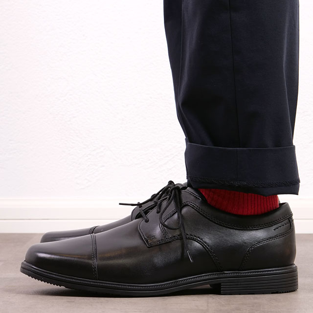 ほぼ新品 ROCK PORT ロックポート 外羽根 革靴 プレーントゥ 黒 ROCKPORT ロックポート レザーシューズ テイラー ウォーター