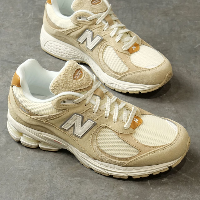 New Balance（ニューバランス） レディース スニーカー M2002R