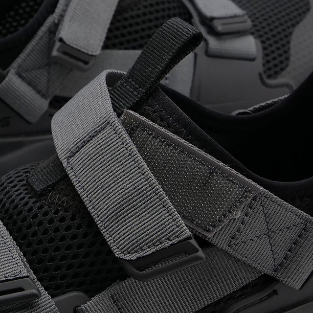 Teva（テバ） メンズ スニーカー アウトフロー ユニバーサル 1136311