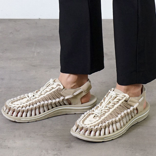 KEEN キーン サンダル ユニーク フラット M UNEEK FLAT 1023063