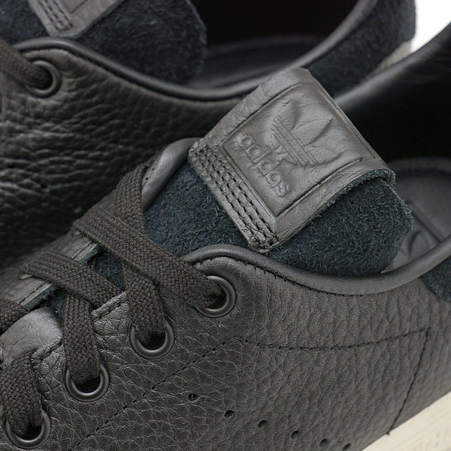 adidas（アディダス）の「ADIDAS / STAN SMITH FY0070