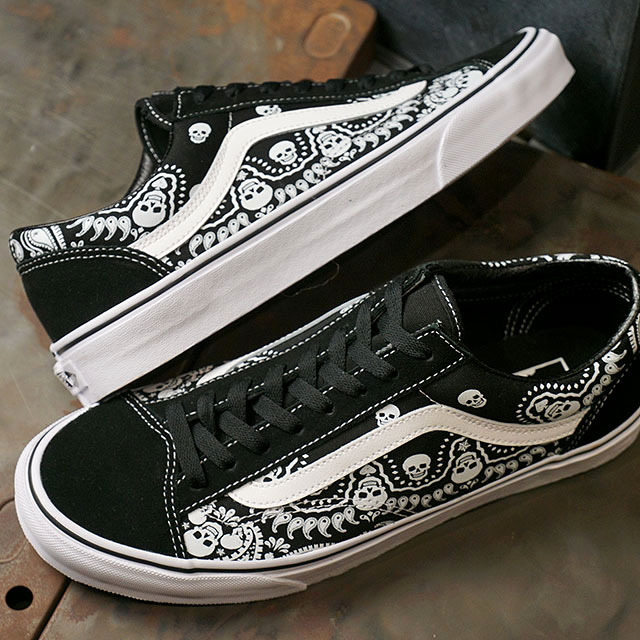 Vans バンダナ ペイズリー ローカット スニーカー USモデル Vans バンダナ ペイズリー ローカット スニーカー USモデル