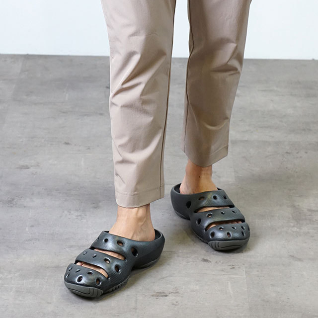KEEN（キーン） メンズ ヨギ アーツ M YOGUI ARTS 1002036 1002034