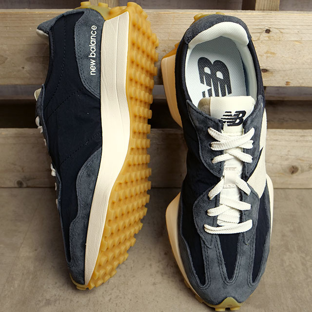 New Balance（ニューバランス） レディース スニーカー MS327 MS327KB1