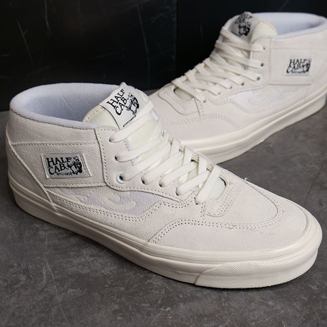 ハーププレイズ VANS（ヴァンズ） バンズ スニーカー ハーフキャブ33 DX フレイム
