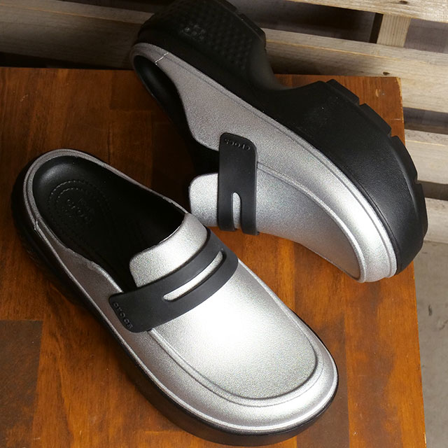 追跡あり★クロックス★ストンプ メタリックローファー crocs - crocs ストンプ メタリック ローファー 24cmの通販 by