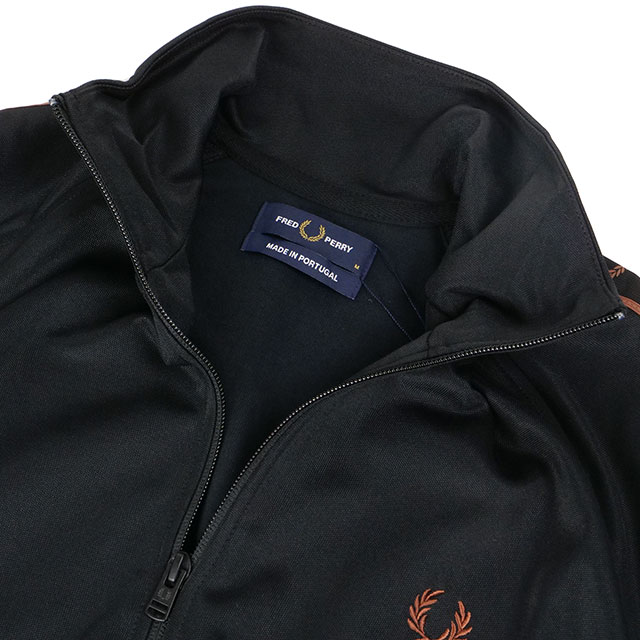 フレッドペリー　トラックジャケット J5557 コントラスト　テープ　黒　S76 FRED PERRY トラックジャケット フレッドペリー CONTRAST TAPE