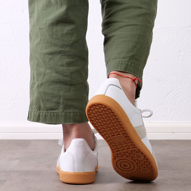 adidas Originals アディダス オリジナルス スニーカー ビーダブリュー