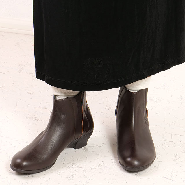 chausser（ショセ） 返品送料無料 トラベルシューズ TRAVEL SHOES by