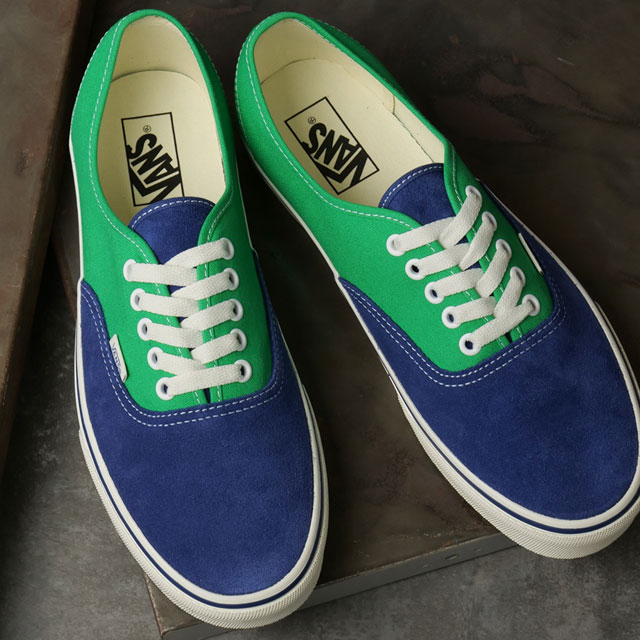 バンズ スニーカー新品 24.0 VANS（ヴァンズ） バンズ スニーカー メンズ オーセンティック