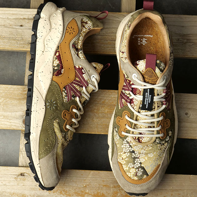 FlowerMOUNTAIN（フラワーマウンテン） 返品送料無料 スニーカー