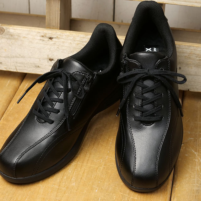 Yahoo! Yahoo!ショッピング(ヤフー ショッピング)ヨネックス YONEX スニーカー パワークッションL130W SHWL130W SS25 パワークッションL130W 女性用 レディース 靴 4.5E ワイドラスト ブラック 正規取扱店