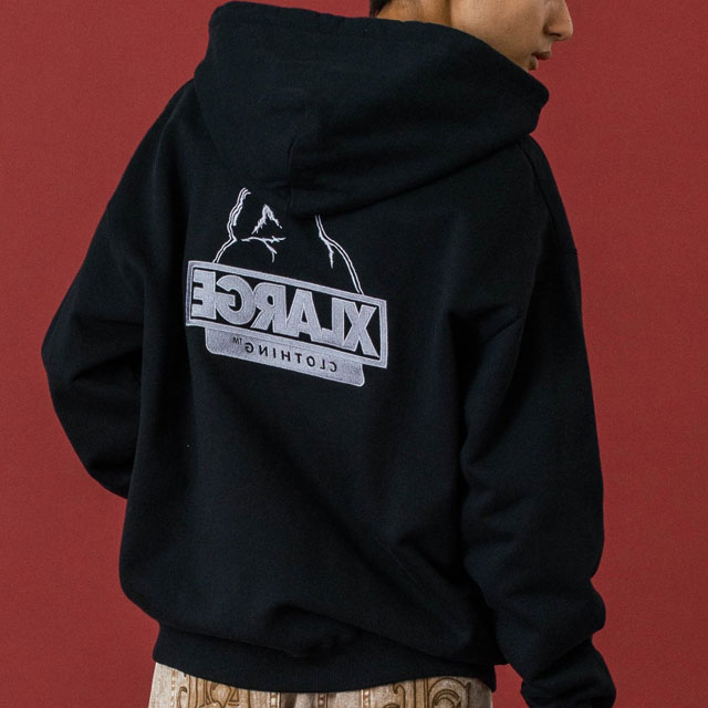 XLARGE（エクストラ ラージ） ジップアップ フーデッドスウェット